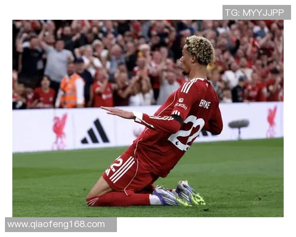 足球明星身材变化大揭秘高清图片展现运动员的真实状态与健康挑战